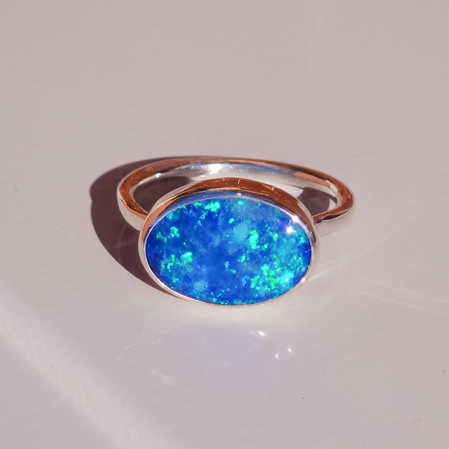 LIORA | Coober Pedy opal ring / Size 8 / Australian Crystal opal doublet / Minimalist ring / dainty jewelry