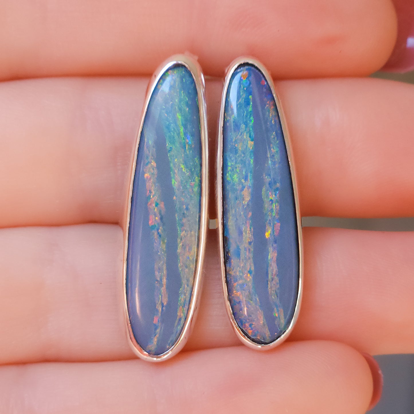 RAINBOW | Australian opal stud earrings / 925 silver / Coober Pedy opal doublet / statement earrings
