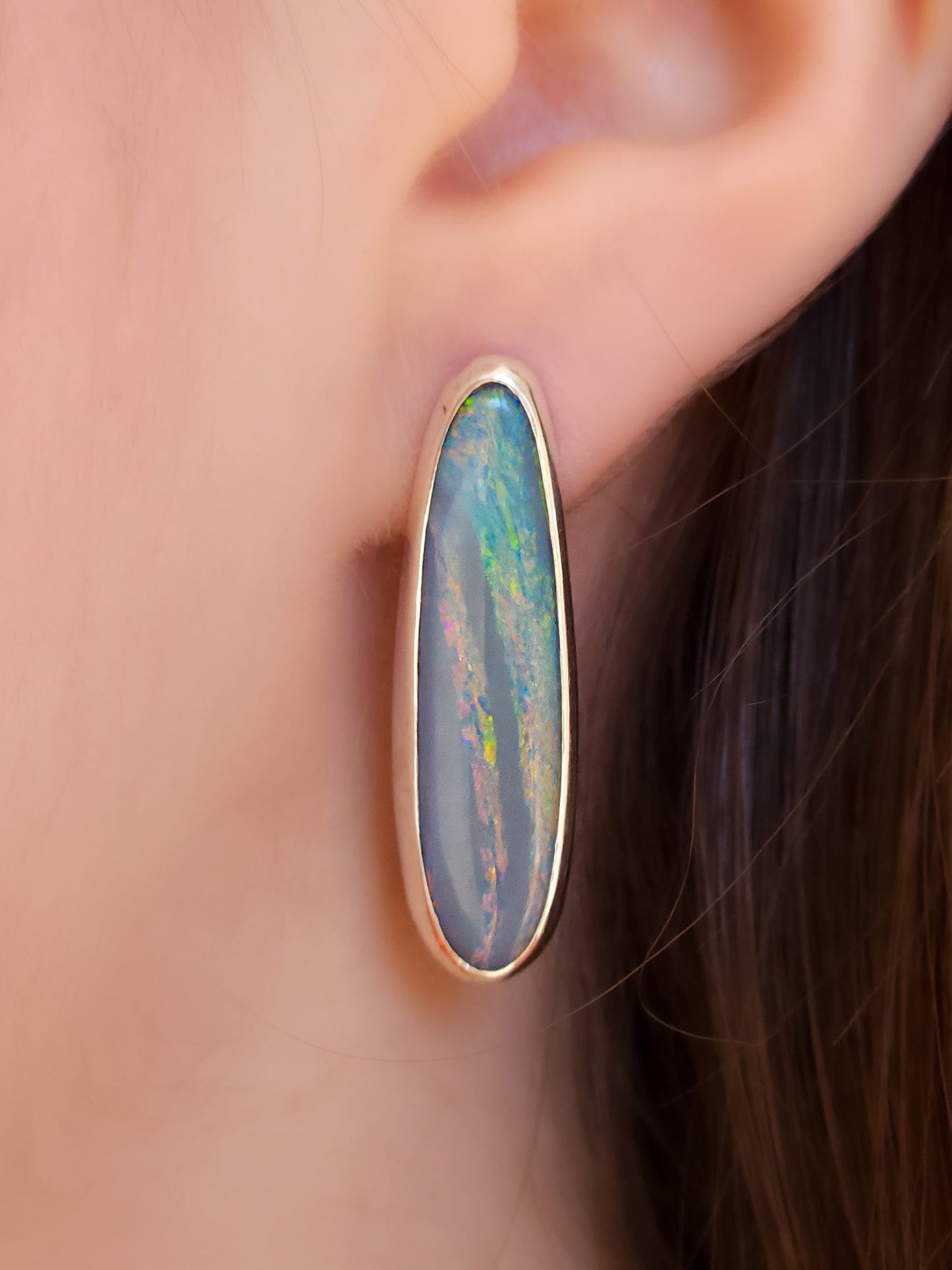 RAINBOW | Australian opal stud earrings / 925 silver / Coober Pedy opal doublet / statement earrings