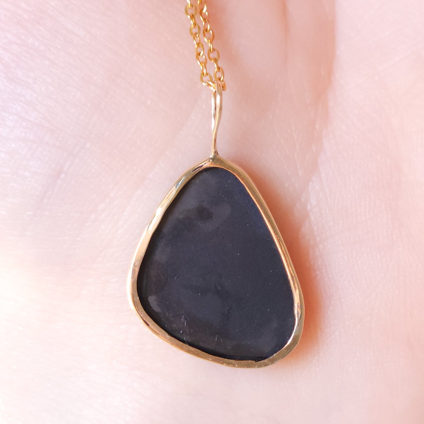 JOY | 14K Gold Australian opal pendant / minimalist jewelry/ statement necklace / Coober Pedy opal / Solid gold
