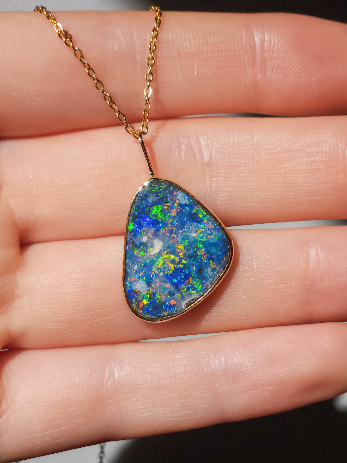 JOY | 14K Gold Australian opal pendant / minimalist jewelry/ statement necklace / Coober Pedy opal / Solid gold