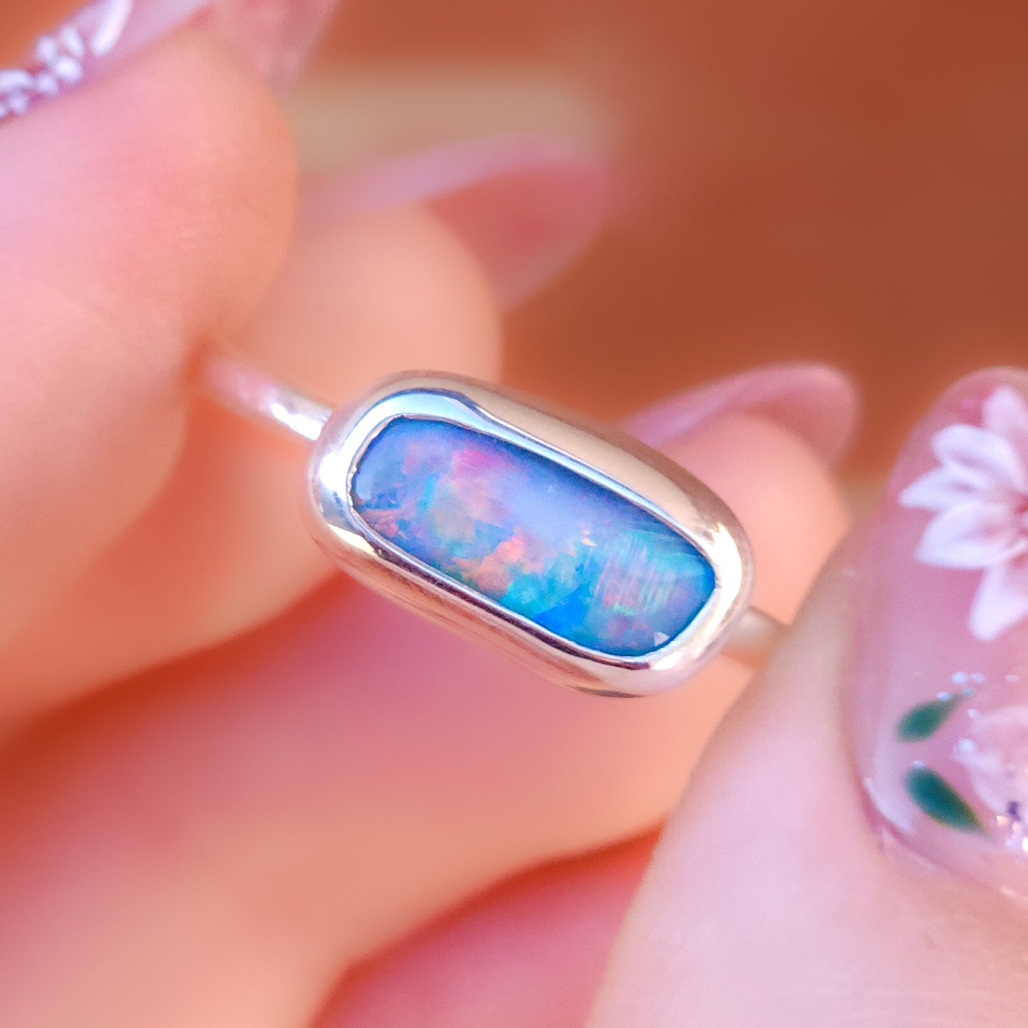 PINK DREAMER | Australian opal doublet ring / Free Sizing / Coober Pedy Opal / Statement ring / Fine Jewelry / dainty rainbow ring