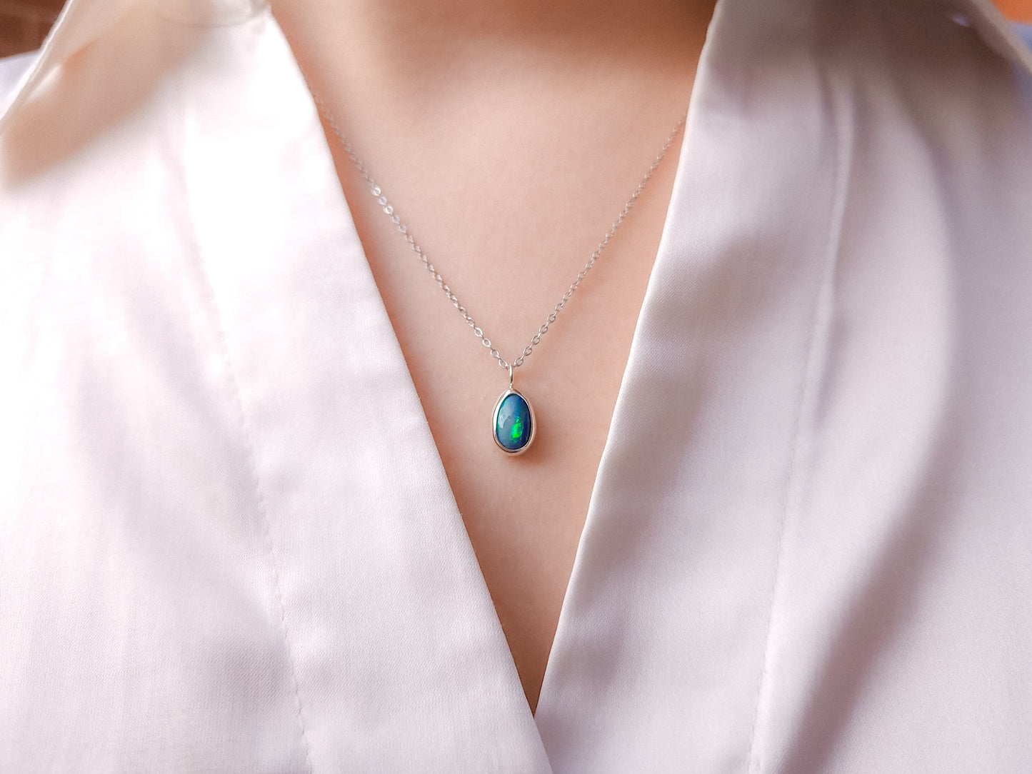 FIREFLY | Australian opal doublet pendant / Silver Opal necklace/ Coober Pedy opal/ minimalist jewelry / dainty charm