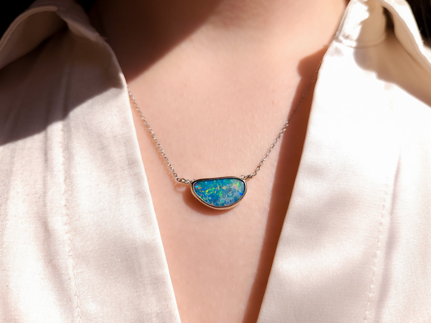 EAST WEST | Australian opal doublet pendant / 925 Silver / Coober Pedy/ statement necklace / solid silver / rainbow opal