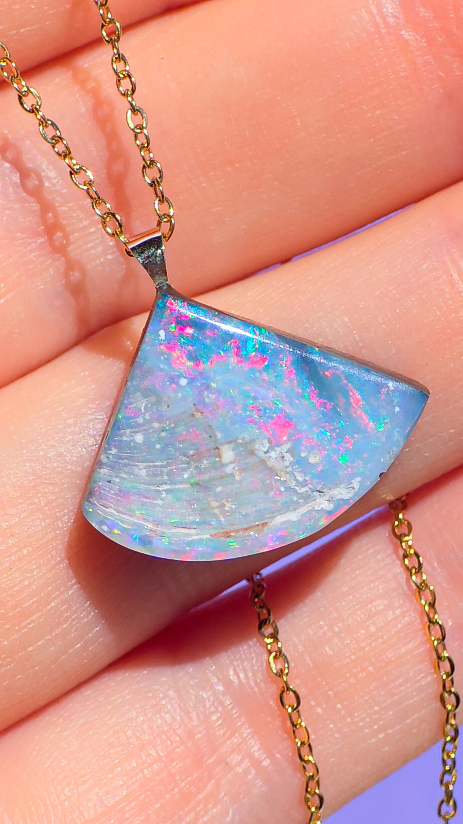 SEASHELL | 14K Gold Opal Seashell Fossil Pendant / Coober Pedy opalised seashell / fossil necklace / Opal fossil necklace