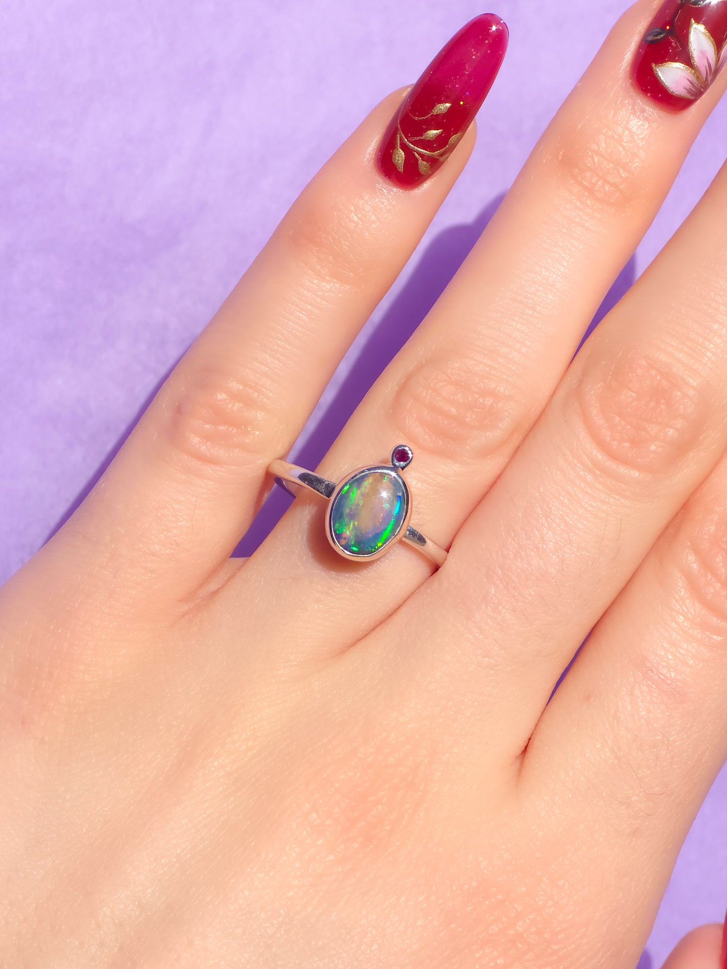 Australian Opal seashell and Ruby doublet ring / Free Sizing / 925 solid silver / opal fossil ring / dainty ring