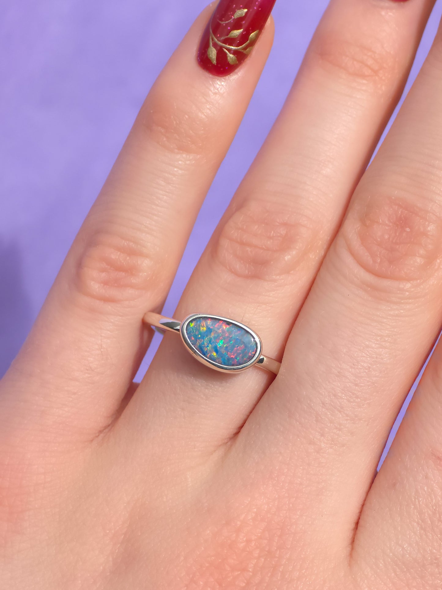 Australian Coober Pedy opal doublet ring / Free Sizing / 925 solid silver / minimal jewelry / rainbow ring