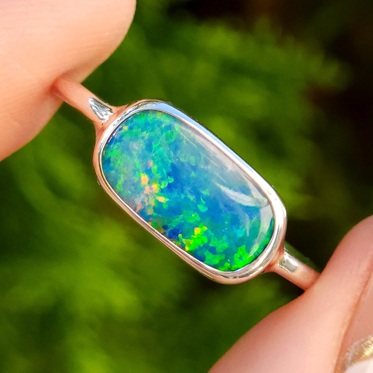 ALENA | Coober Pedy opal ring / Size 8 / Australian Crystal opal doublet / Minimalist ring / dainty jewelry