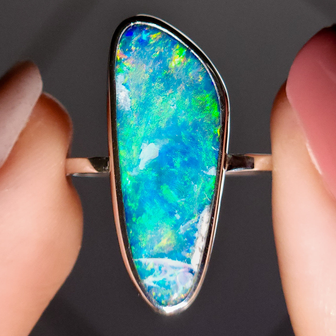 BABY BLUE | Australian Coober Pedy opal ring / Size 7 3/4 / Australian Crystal opal doublet / Minimalist ring / dainty jewelry