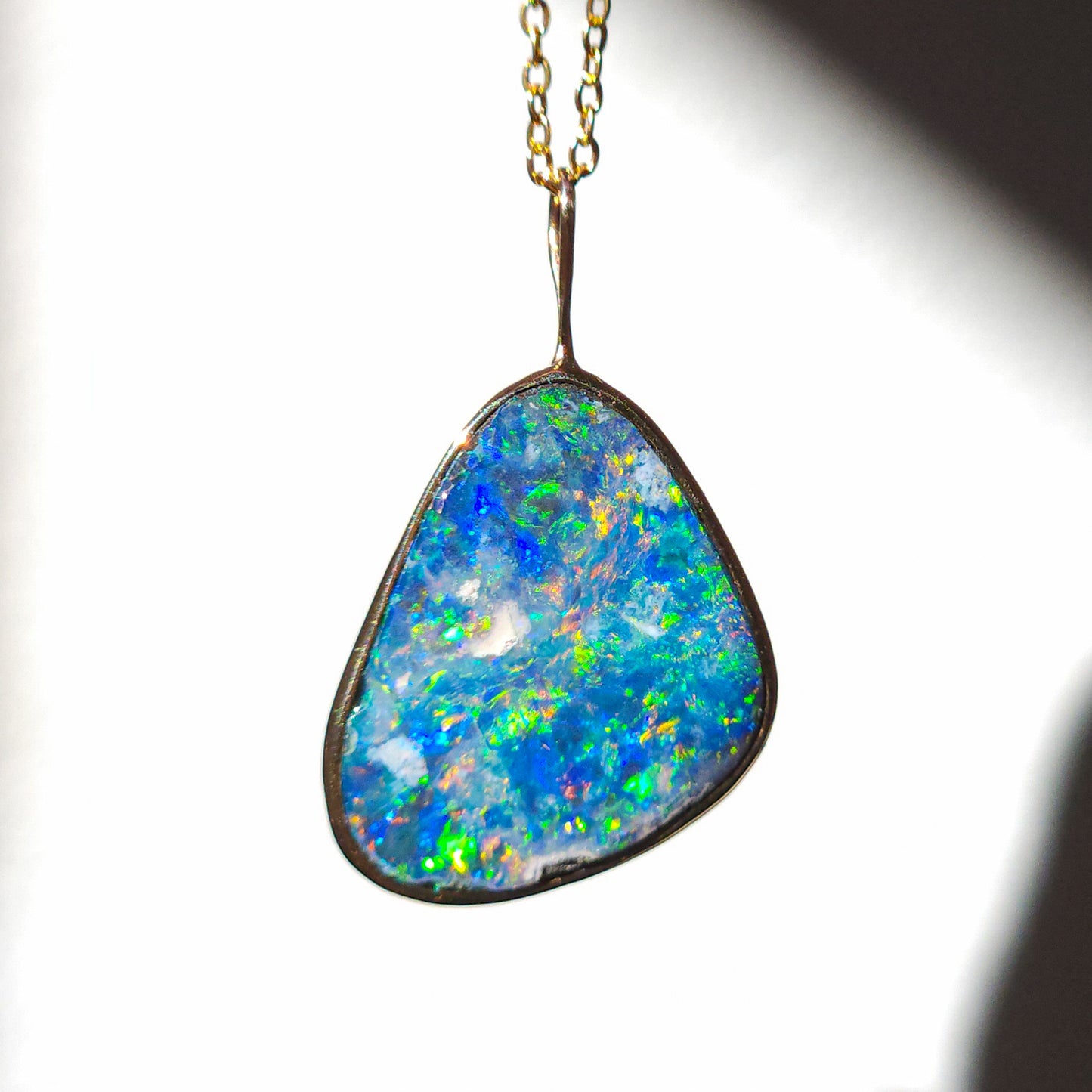 JOY | 14K Gold Australian opal pendant / minimalist jewelry/ statement necklace / Coober Pedy opal / Solid gold