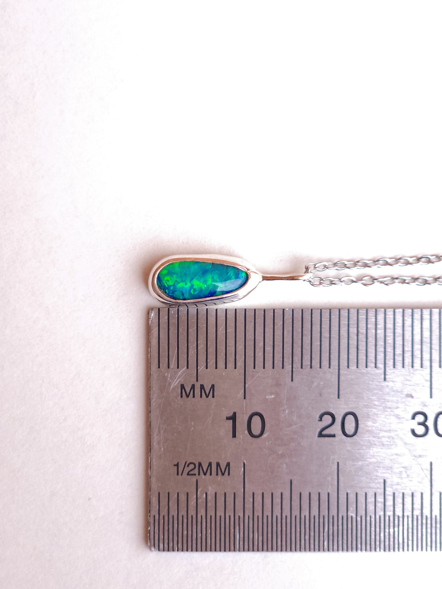 SEA GOLD | Australian opal doublet pendant / Silver Opal necklace/ Coober Pedy opal/ minimalist jewelry / dainty charm / flashy green opal