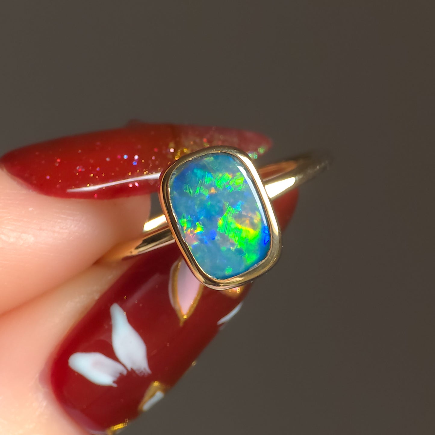 FAIRYTALE | 14K Gold Australian opal doublet ring / Free Sizing / Coober Pedy Opal / solid gold / Dainty ring /statement ring