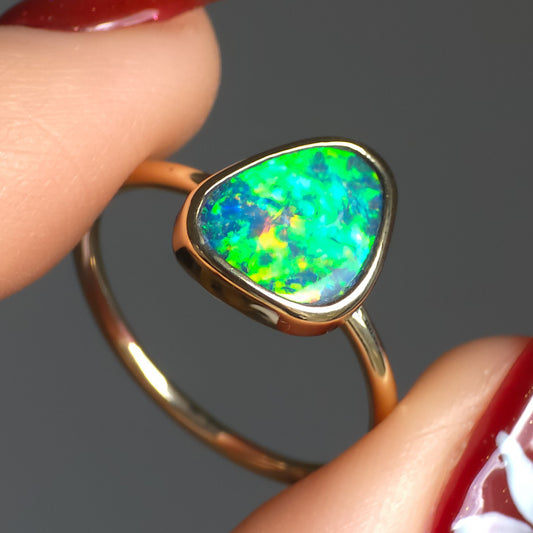 PARADISE | 14K Gold Australian opal doublet ring / Free Sizing / Coober Pedy Opal / Rainbow Fire Opal / Statement jewelry