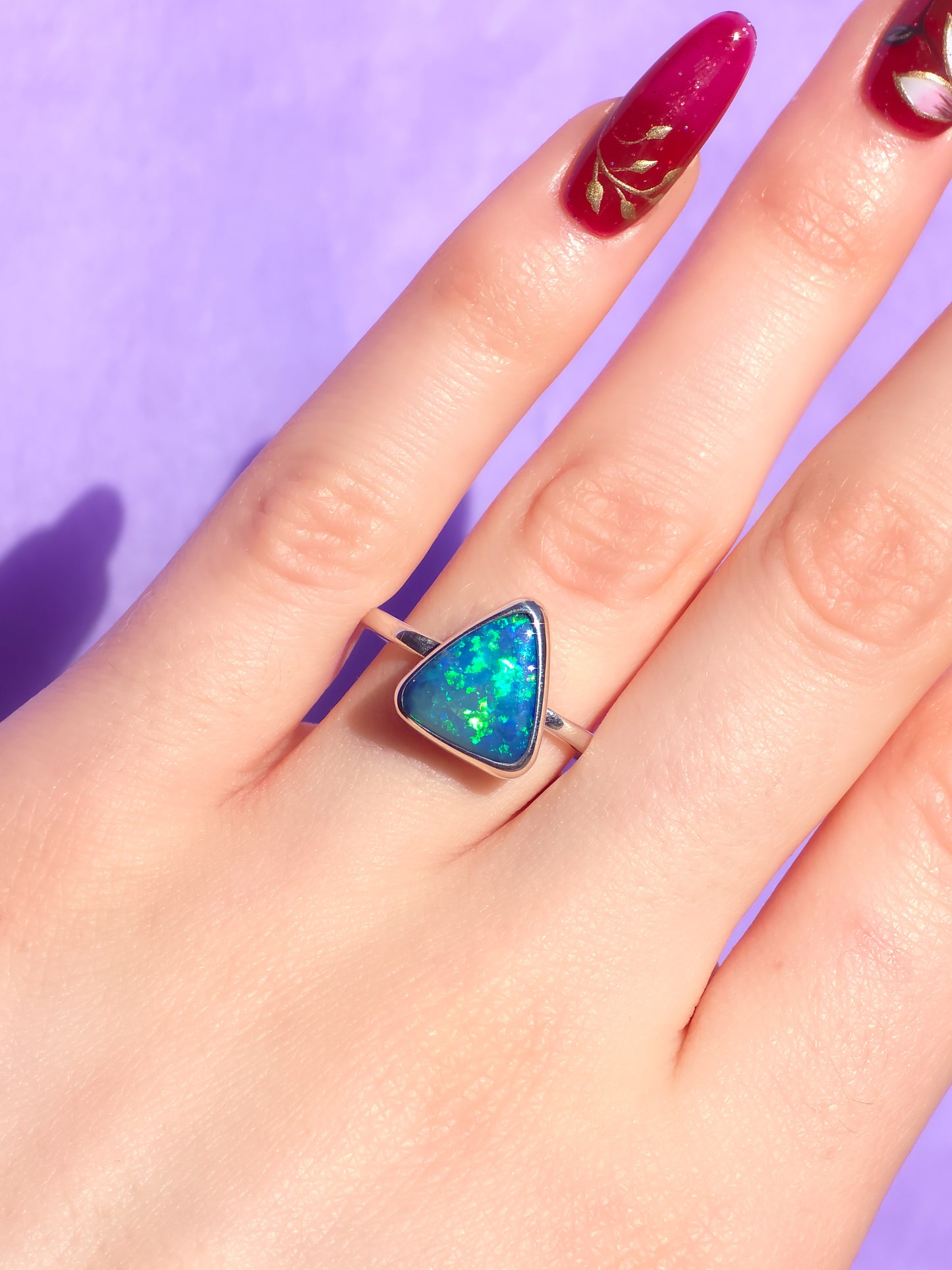 FLEUR | Australian Coober Pedy opal doublet ring / Free Sizing / 925 solid silver / minimal ring / triangle opal