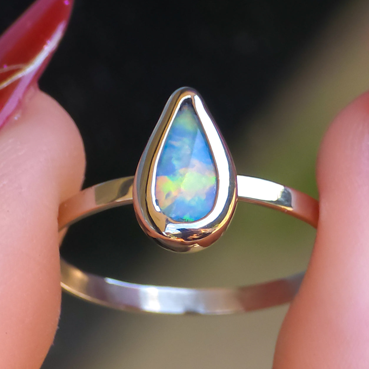 LILLY | 14K White Gold Solid Australian opal ring / Free Sizing / Coober Pedy Opal / minimal jewelry/ crystal opal ring / teardrop ring