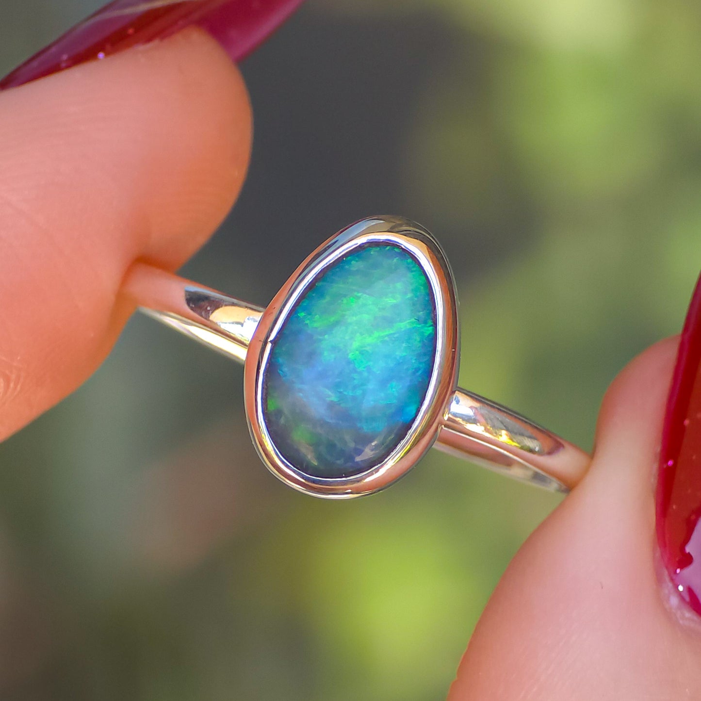 ELORA | Australian Mintabie opal doublet ring / Free Sizing / 925 solid silver / minimal jewelry