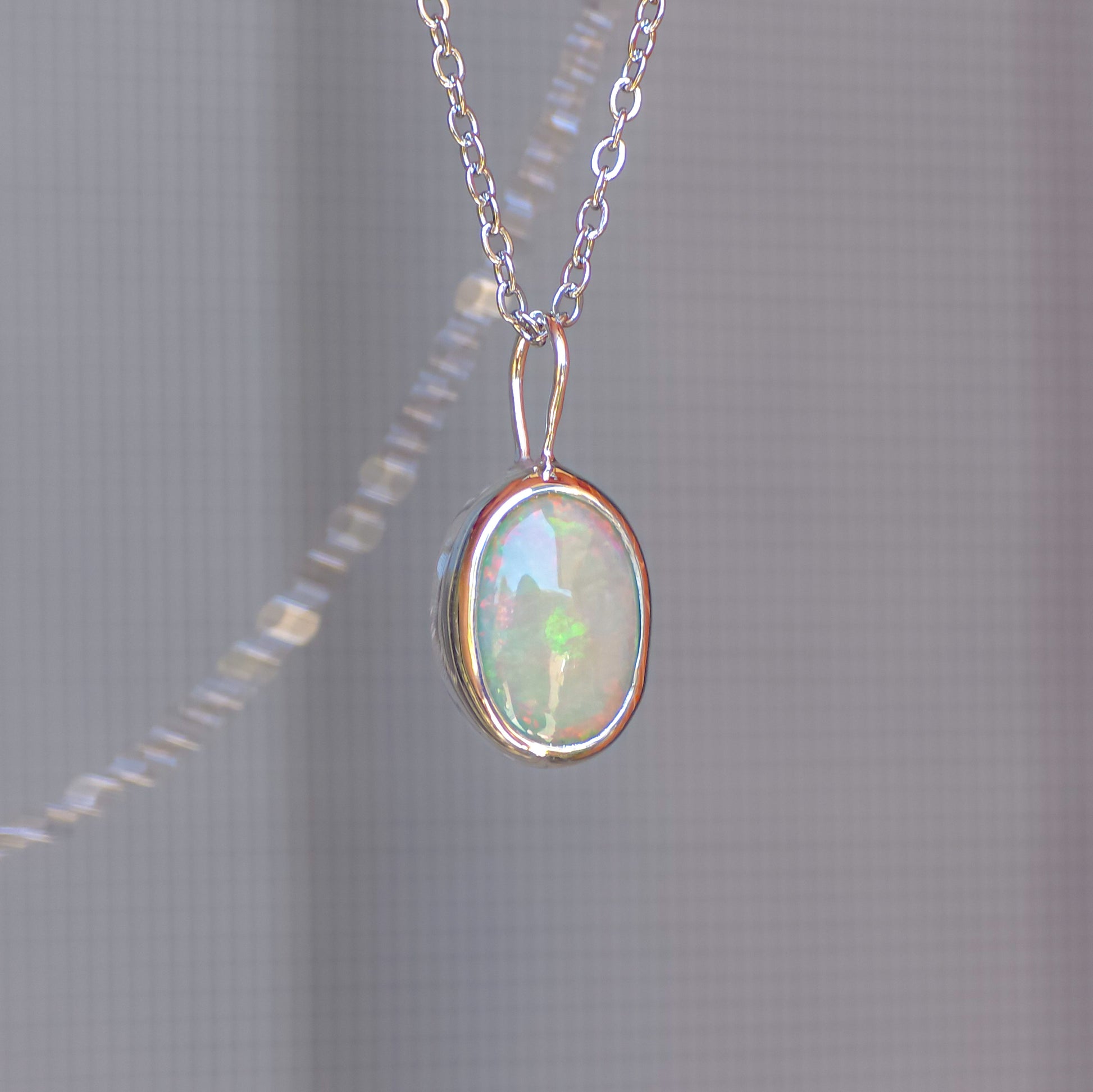 FLORA | Mintabie opal doublet pendant / 925 Silver / Australian opal necklace
