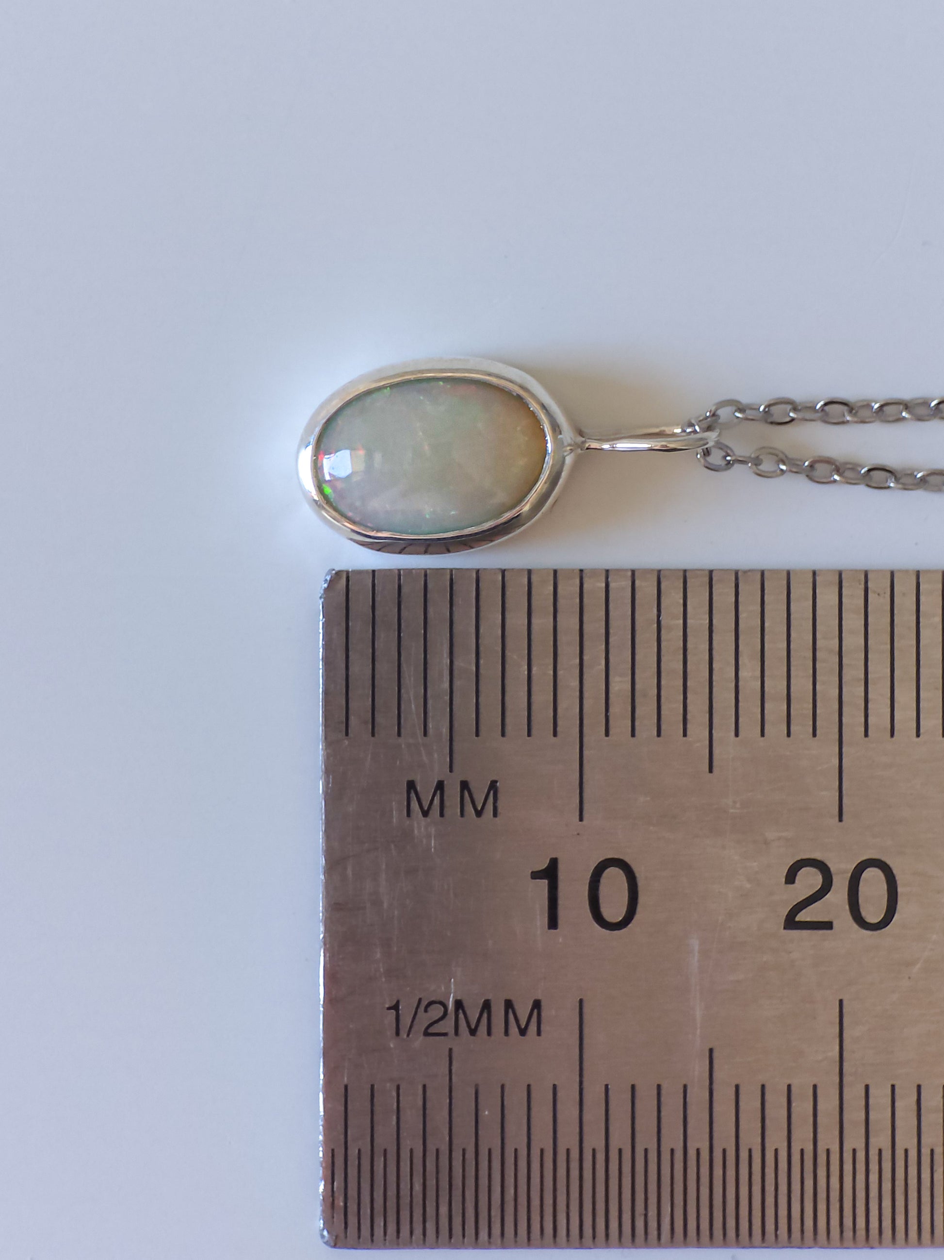 FLORA | Mintabie opal doublet pendant / 925 Silver / Australian opal necklace