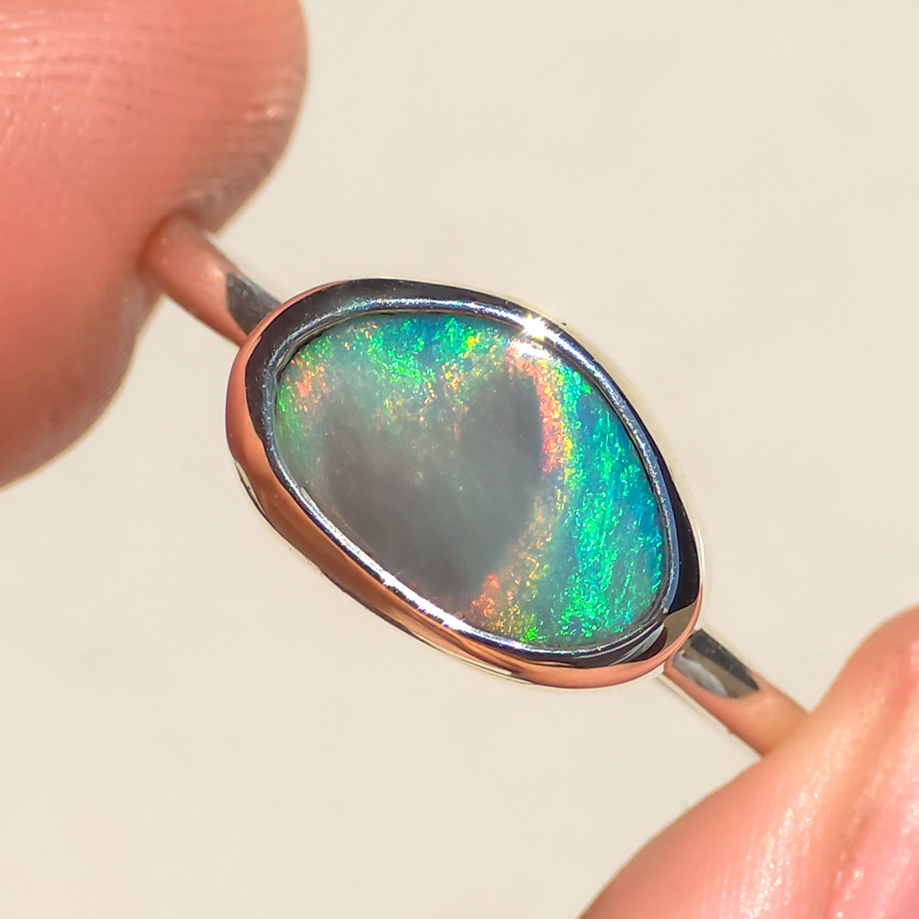 RED HEART | Solid Australian Mintabie opal ring / Free Sizing / 925 solid silver / minimal jewelry / heart opal