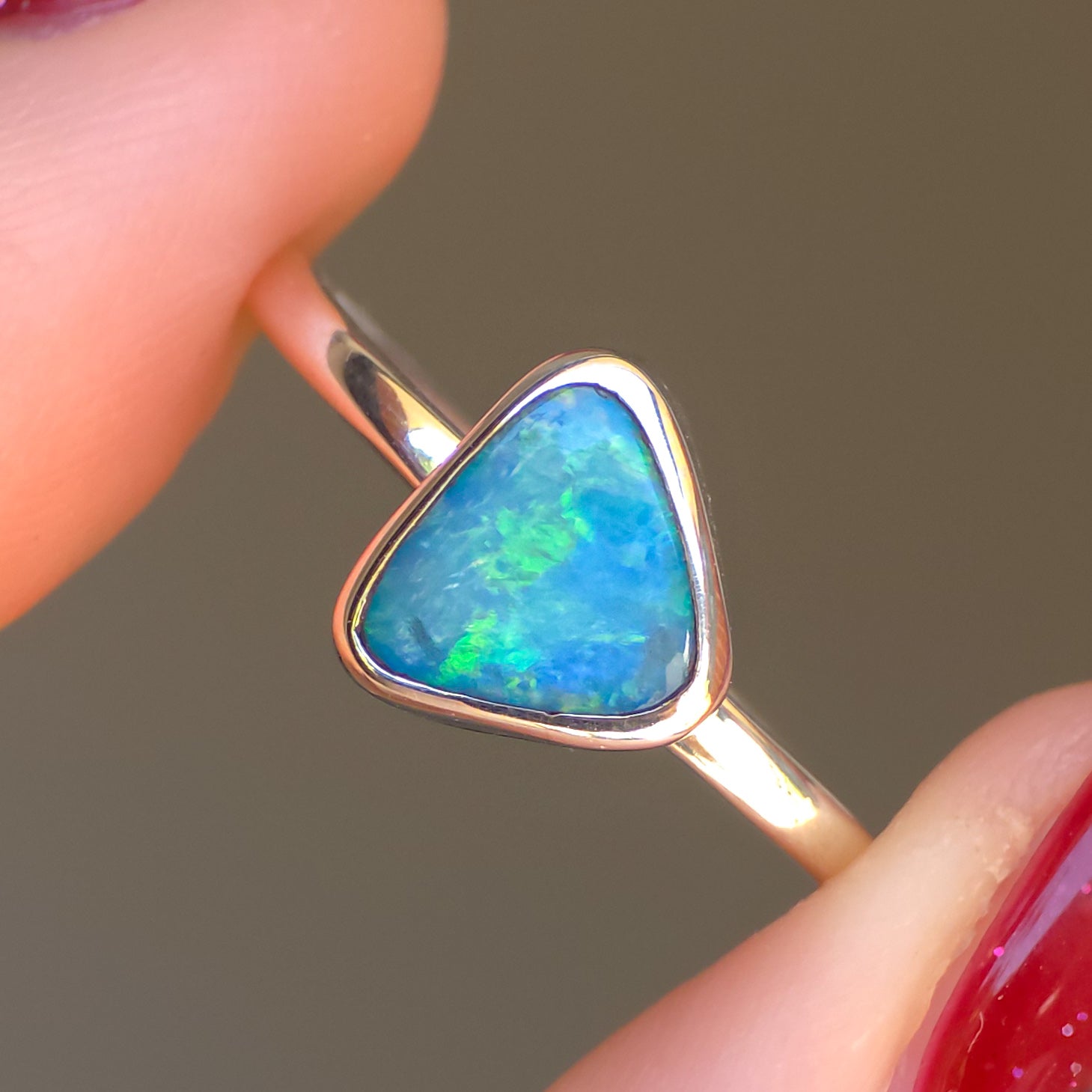 Coober Pedy Opal Ring / 925 silver / Adjustable size / dainty jewelry