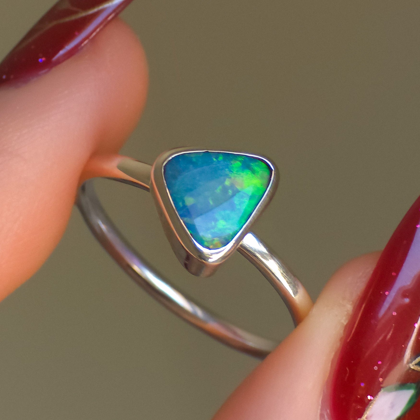 Coober Pedy Opal Ring / 925 silver / Adjustable size / dainty jewelry