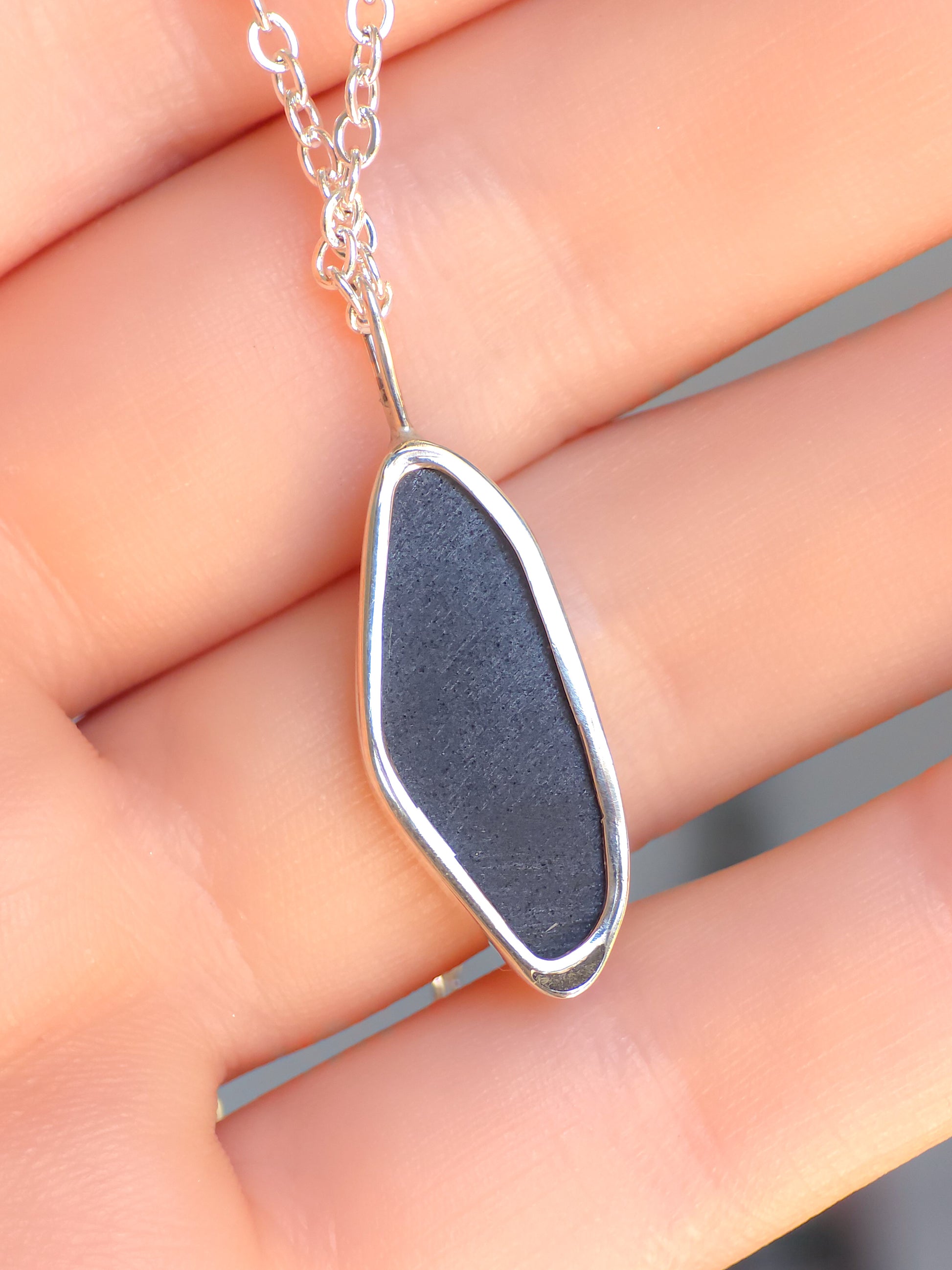 SPRING | Coober Pedy opal doublet necklace / 925 silver charm pendant
