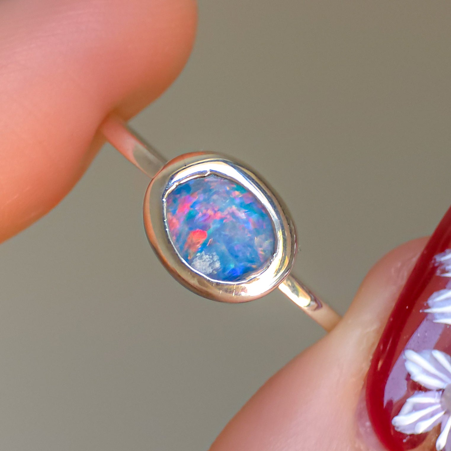 LILY | Coober Pedy Opal Doublet Ring / 925 silver / adjustable size / pink opal