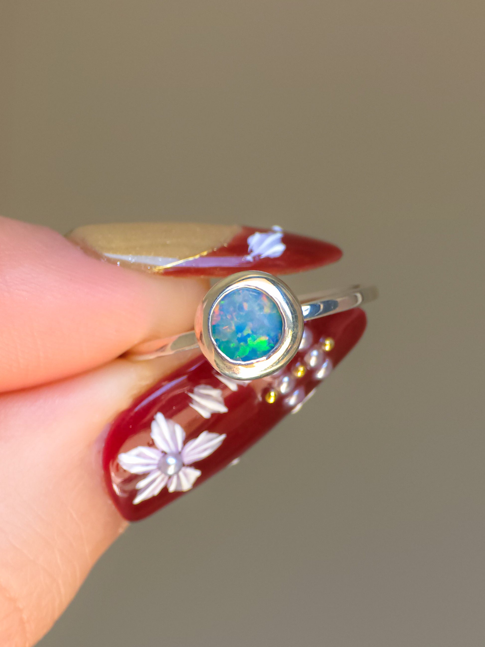 UNVEIL | Coober Pedy Opal Doublet Ring / 925 silver / Dainty ring