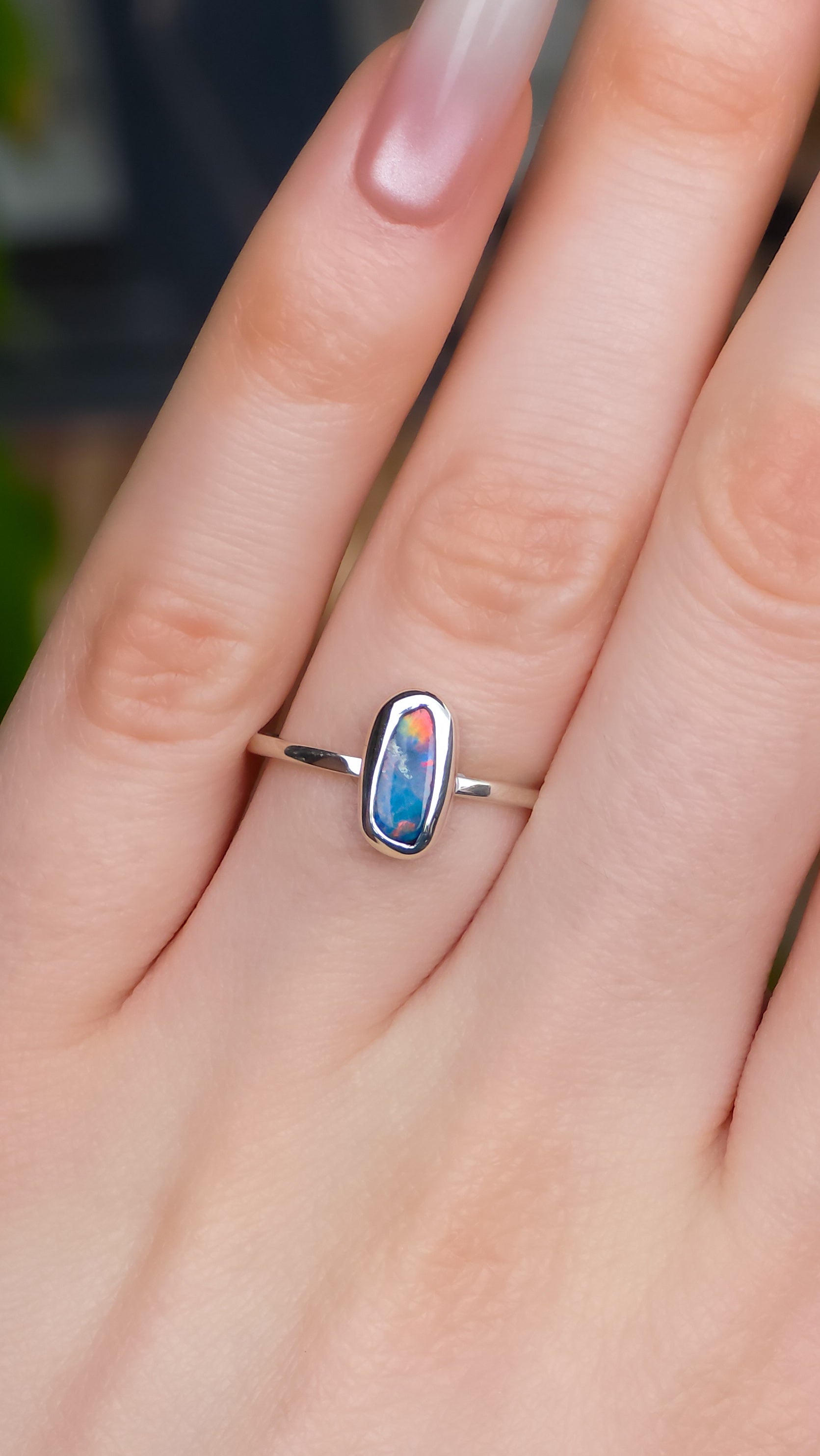 SZIVÁRVÁNY | Australian Coober Pedy Opal Doublet Ring / 925 Silver