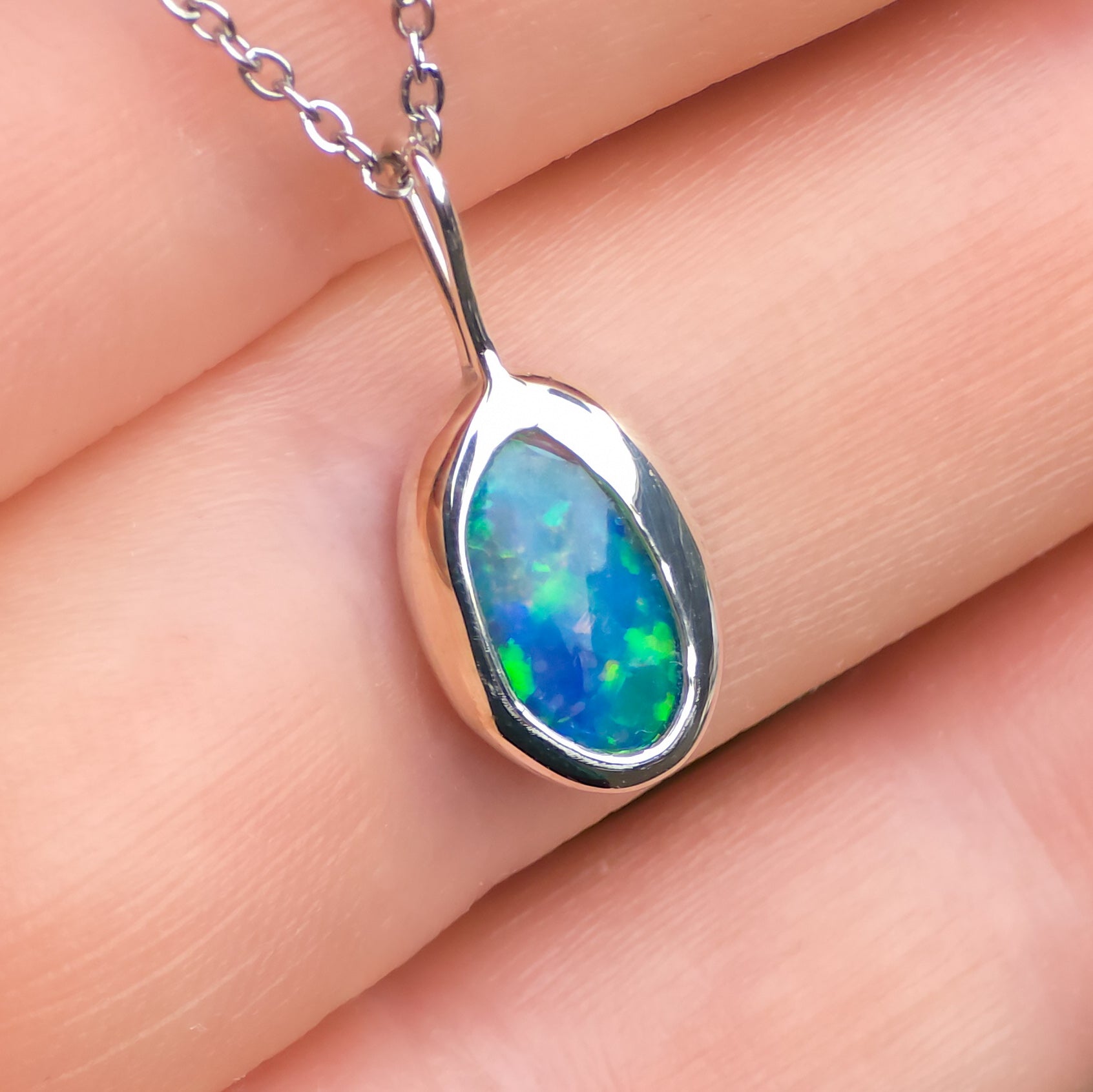 JUNE | Green Opal Doublet Pendant, 925 Silver Coober Pedy Necklace