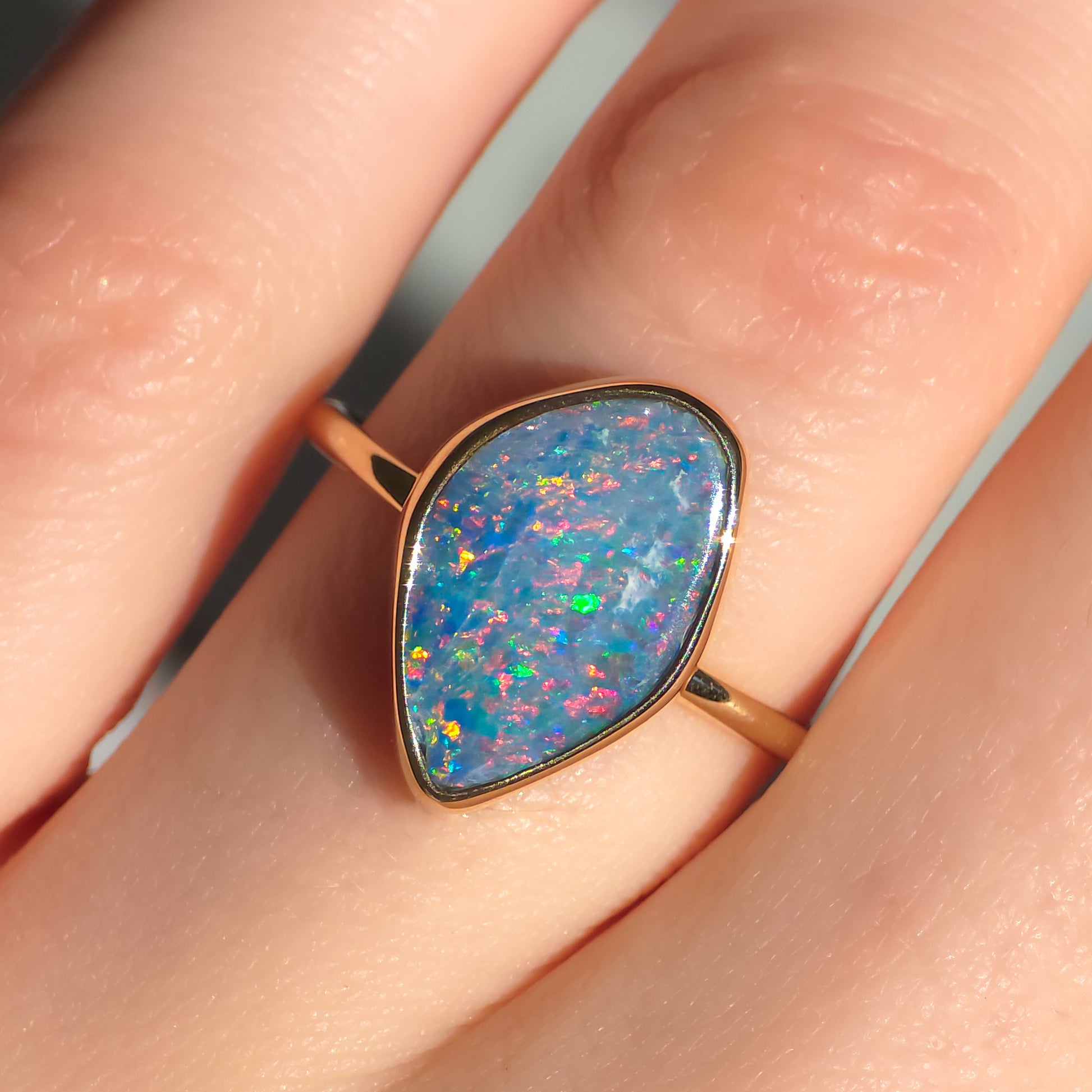 MENUETT | 14K Gold Australian Opal Doublet Ring, Coober Pedy Minimalist Jewelry