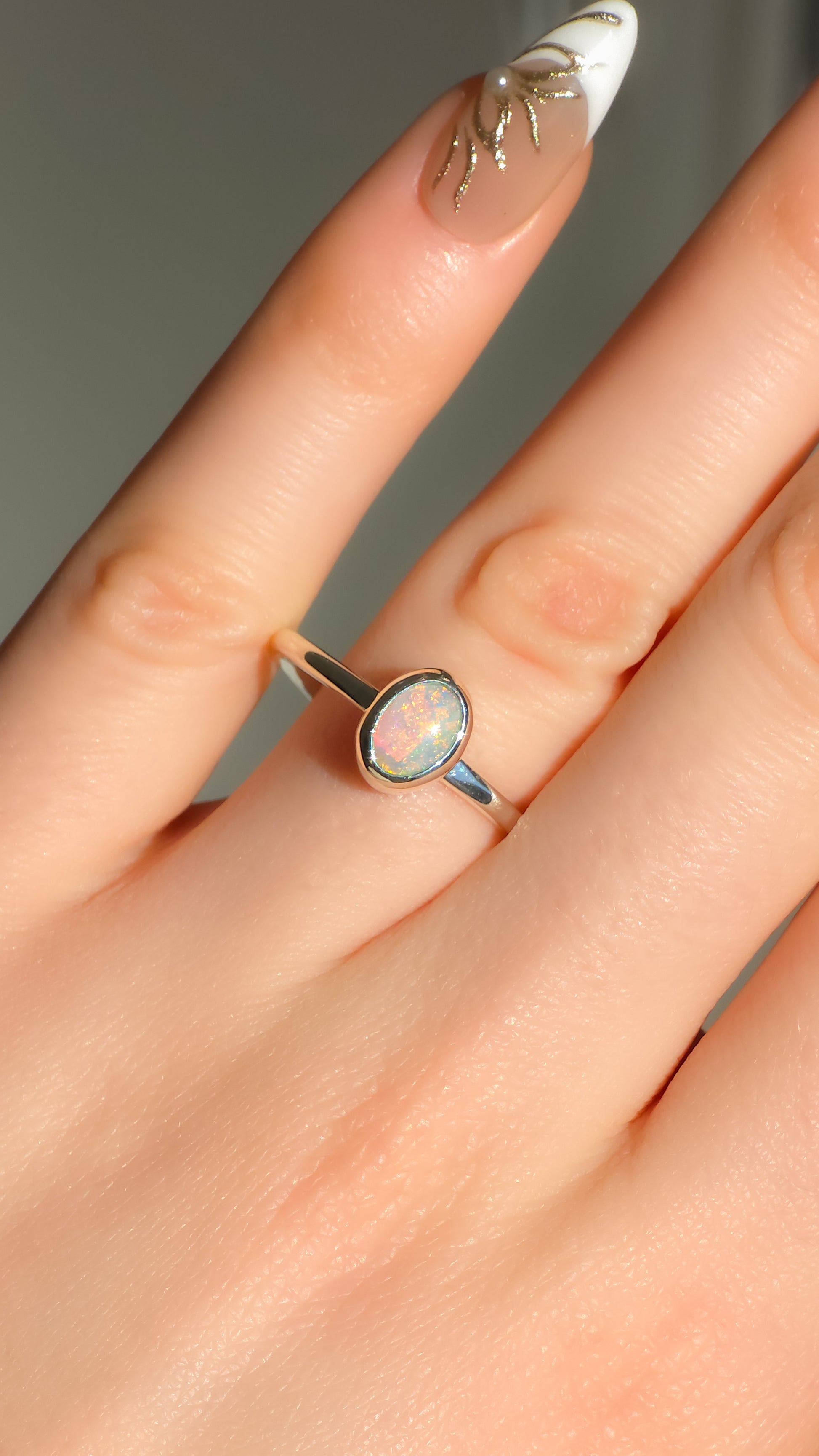 PESCA | Solid Australian Opal Ring, Dainty Coober Pedy Opal Ring, 0.85 carats