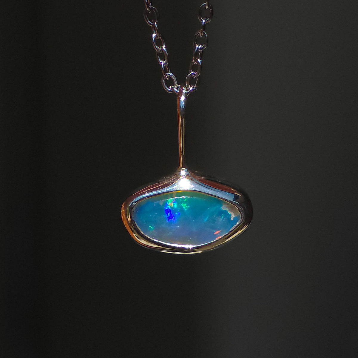 MERVEILLE | Solid Crystal Coober Pedy Opal Pendant, Australian Opal Necklace, 925 Silver, 0.85 carats