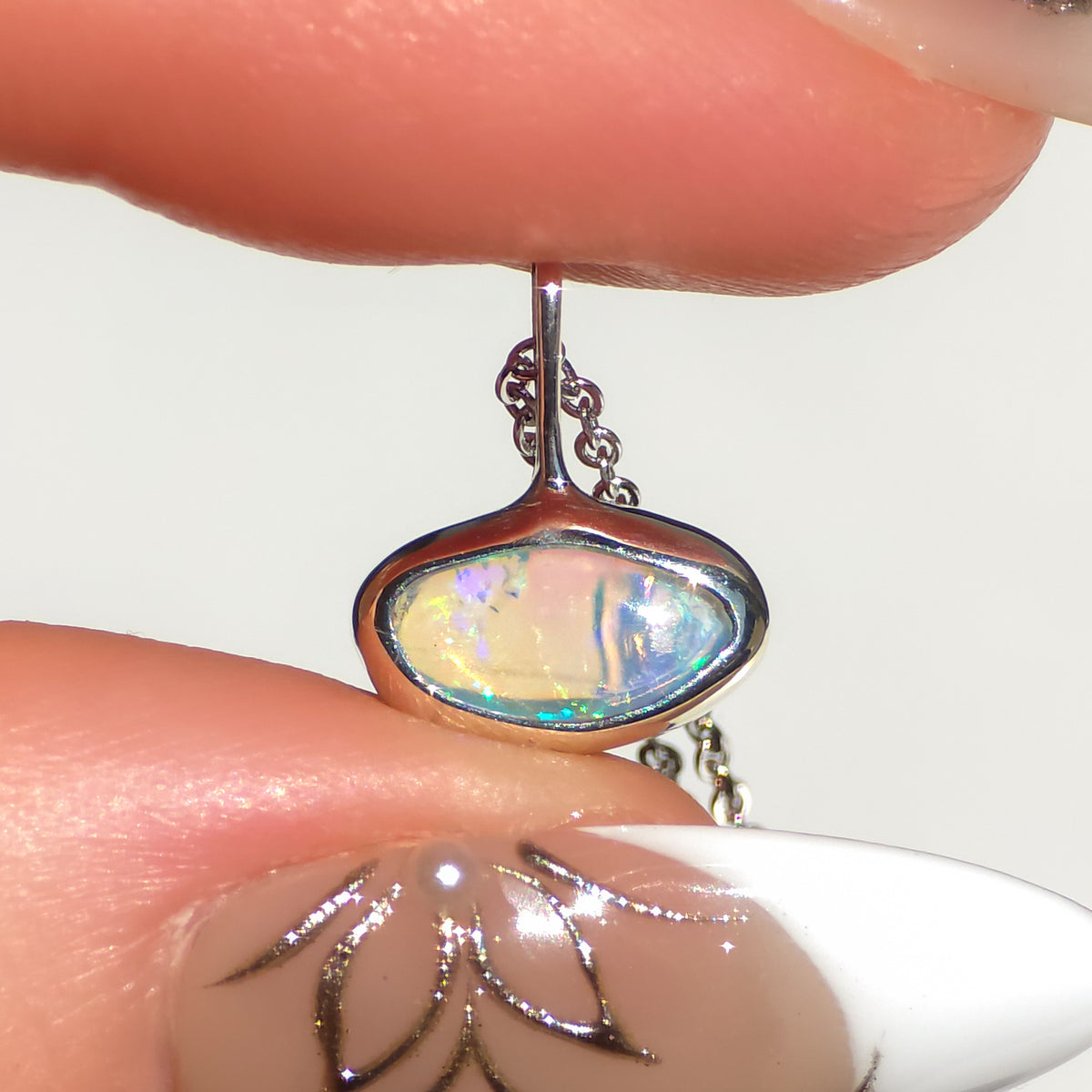 MERVEILLE | Solid Crystal Coober Pedy Opal Pendant, Australian Opal Necklace, 925 Silver, 0.85 carats