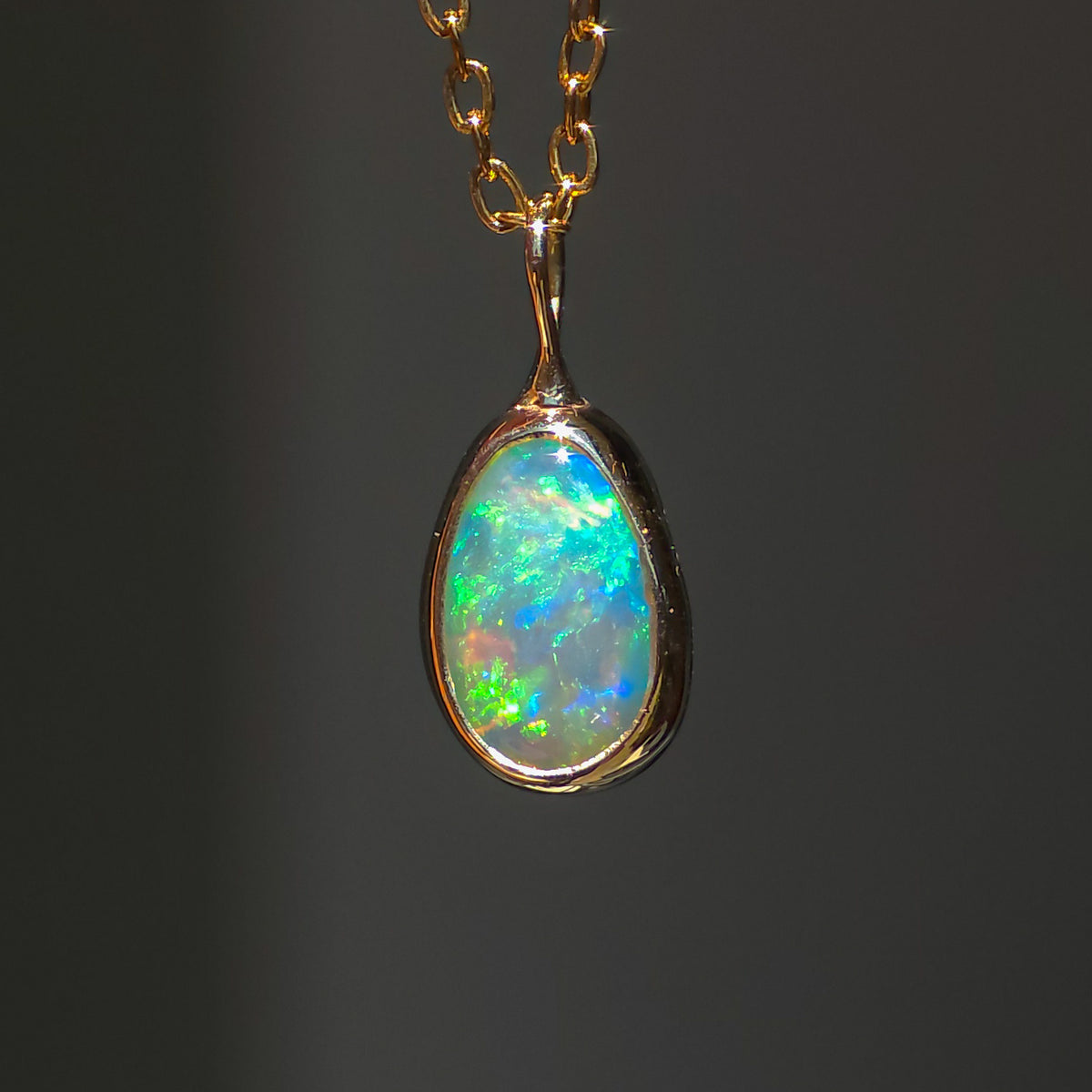 DORÉE | 14K Gold Solid Coober Pedy Opal Necklace, Minimalist Jewelry, Australian Opal
