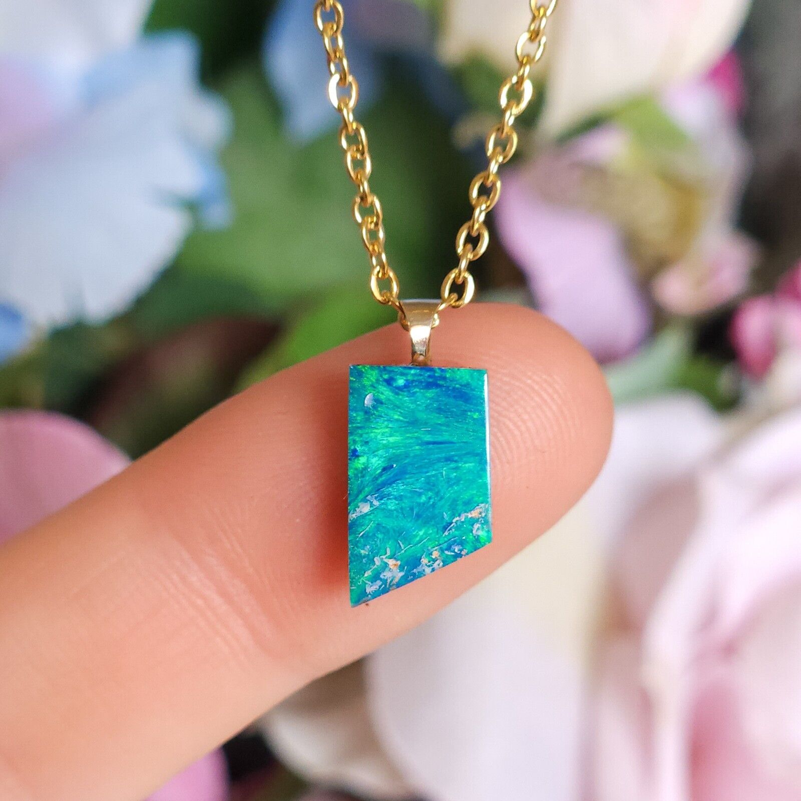 14K Gold Australian Coober Pedy Opal Doublet Pendant Necklace CHE9