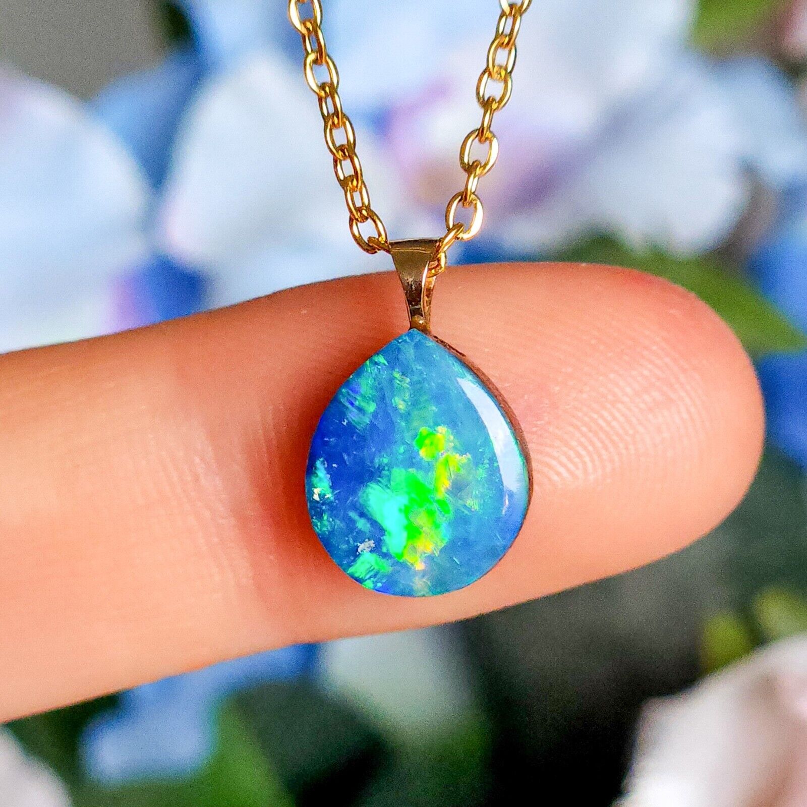 14K Gold Bail, Australian Coober Pedy Opal Doublet Pendant Necklace GEM3